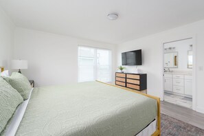 3 Schlafzimmer, Bügeleisen/Bügelbrett, Reisekinderbett, kostenloses WLAN