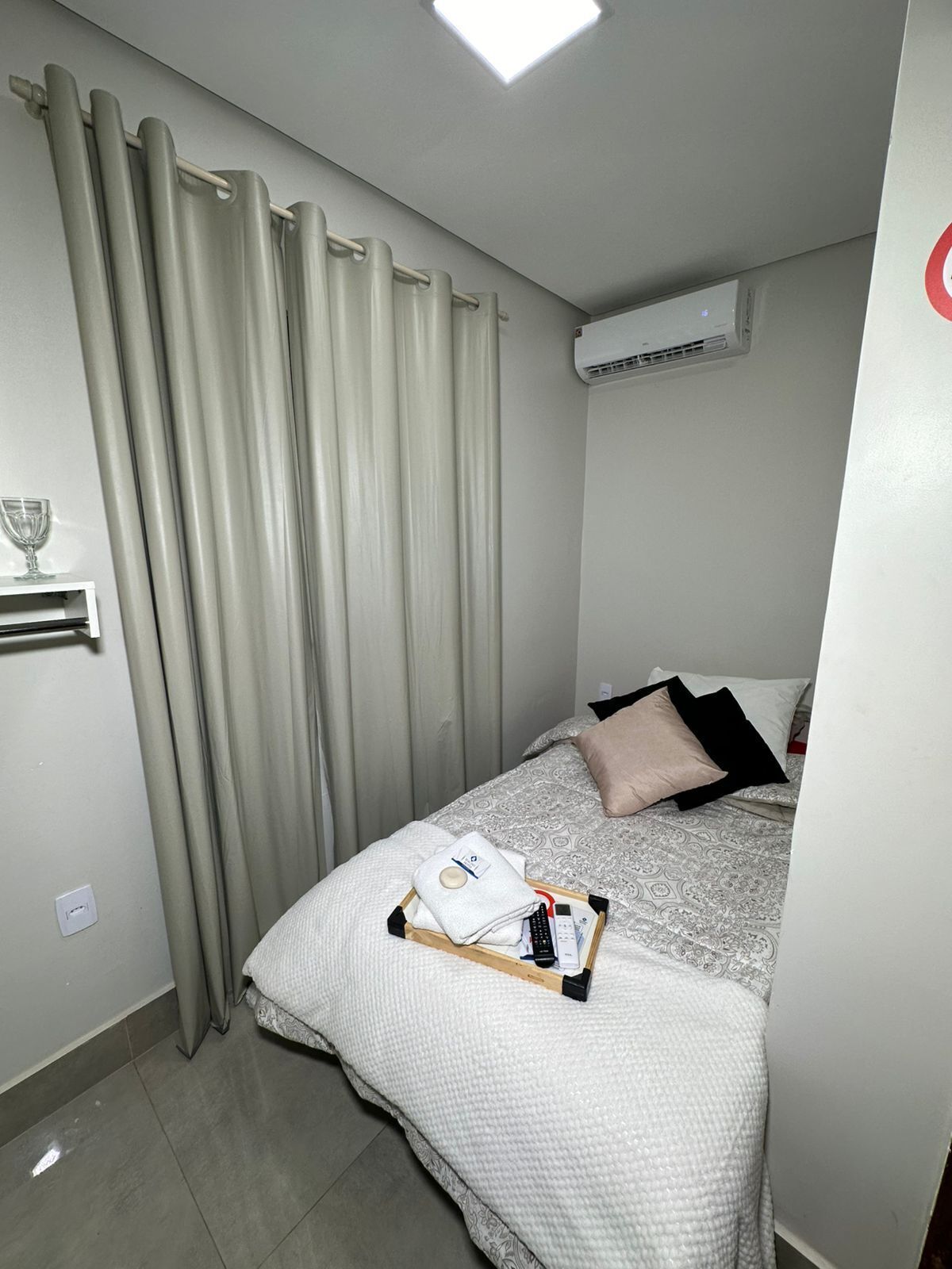 Quarto empresarial, 1 quarto, para não fumantes, sem janelas | Roupas de cama premium, camas Select Comfort, frigobar