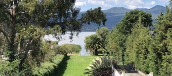 Spacious, beautiful and private Cabin with view of Lake Patzcuaro.