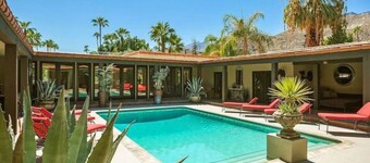 Villa Carmelita - The Sonny & Cher House