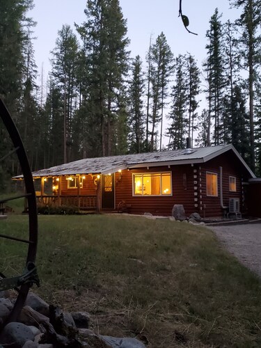 Cabin in the woods, ideal for long stays.  