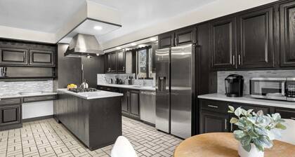 Spacious 3b/3b Mediterranean in White Plains