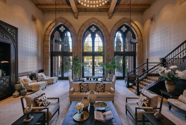 Couples treatment rooms, sauna, hot tub, steam room, Turkish bath - Tower at The Boca Raton (Boca Raton)