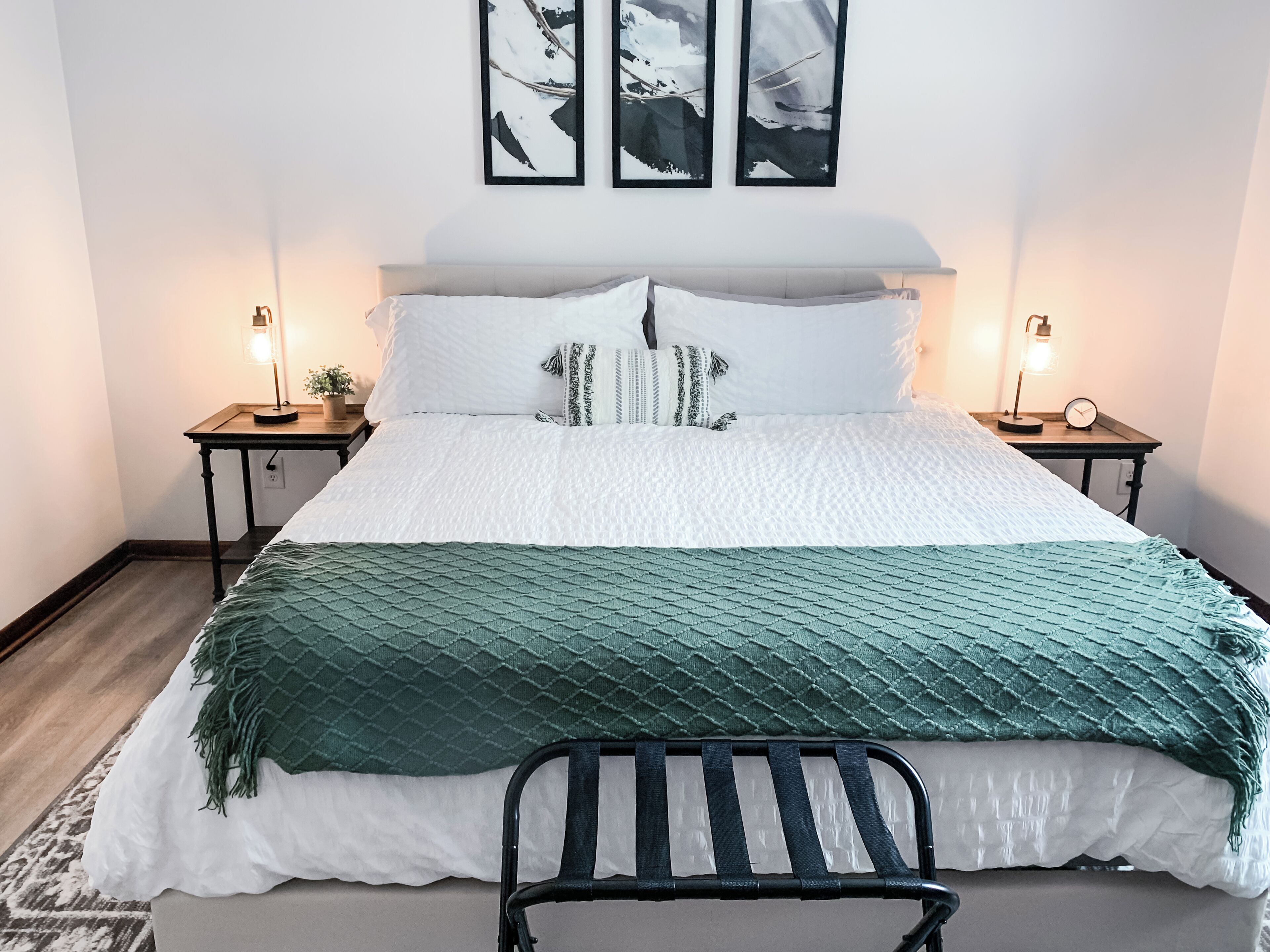 2 chambres, fer et planche à repasser, lit parapluie, Wi-Fi gratuit