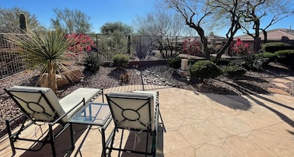 NW Phoenix in Gated Anthem Country Club - House + Guest Casita