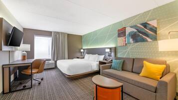 Standard Single Room, 1 King Bed, Accessible, Non Smoking | Premium bedding, desk, laptop workspace, soundproofing