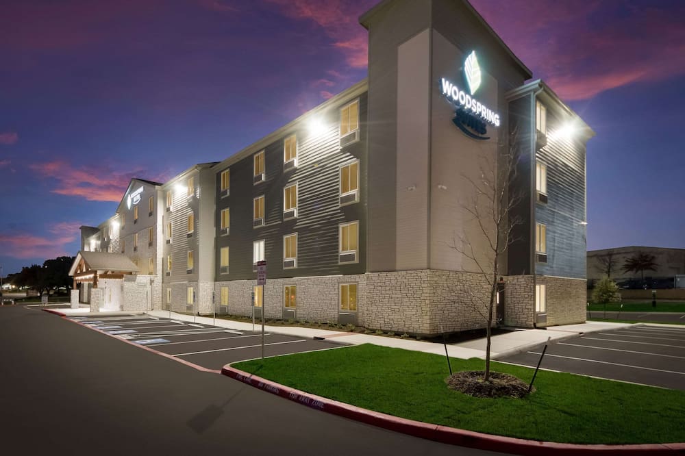 WoodSpring Suites San Antonio UTSA - Medical Center