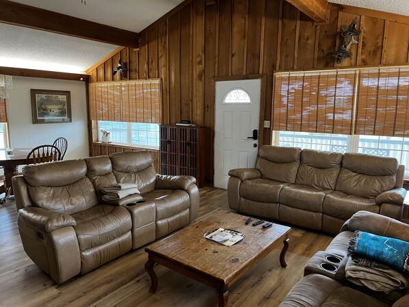 Smart TV, DVD player