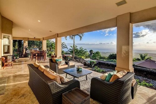 Luxury Private Villa - 180° Sunset Views - 3 Acres