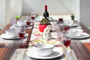 Outdoor dining