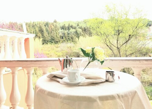 Corfu Escape Two <br>(1-2 min walk to beach) 