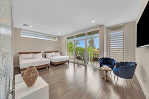 4 bedrooms, iron/ironing board, free WiFi, bed sheets - *Luxury Pool Home in Coral Ridge – Dream Stay! (Fort Lauderdale)