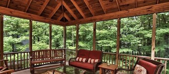 Exhale by the Fire at Crestview Cottage, 3-person Canoe Included