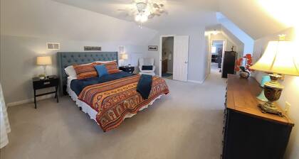 King Apartment -2 miles to I-81