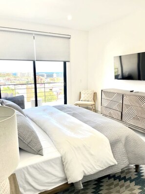 2 bedrooms, memory foam beds, free WiFi, bed sheets - LUXURIOUS CONDO DOWNTOWN CABO (Pedegral)