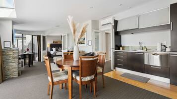 Apartment | Private kitchen | Fridge, microwave, oven, stovetop