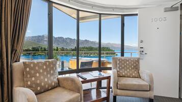 Apartment | Living area | Smart TV, Netflix, streaming services