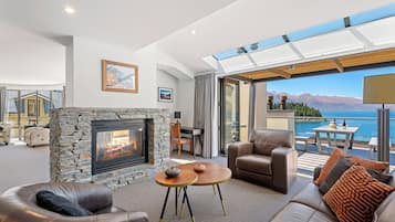 Apartment | Living area