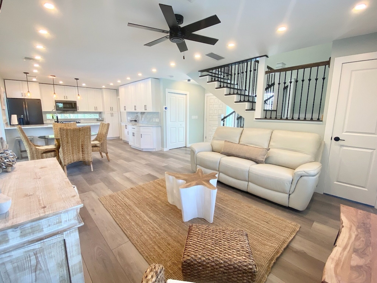 Photo 12 of Waterfront Paradise with Private Dock & Pool - Naples/Marco Island Summer/Snow