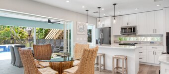 Waterfront Paradise with Private Dock & Pool - Naples/Marco Island Summer/Snow