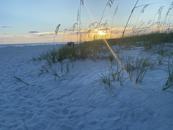 Beach nearby, sun loungers, beach towels