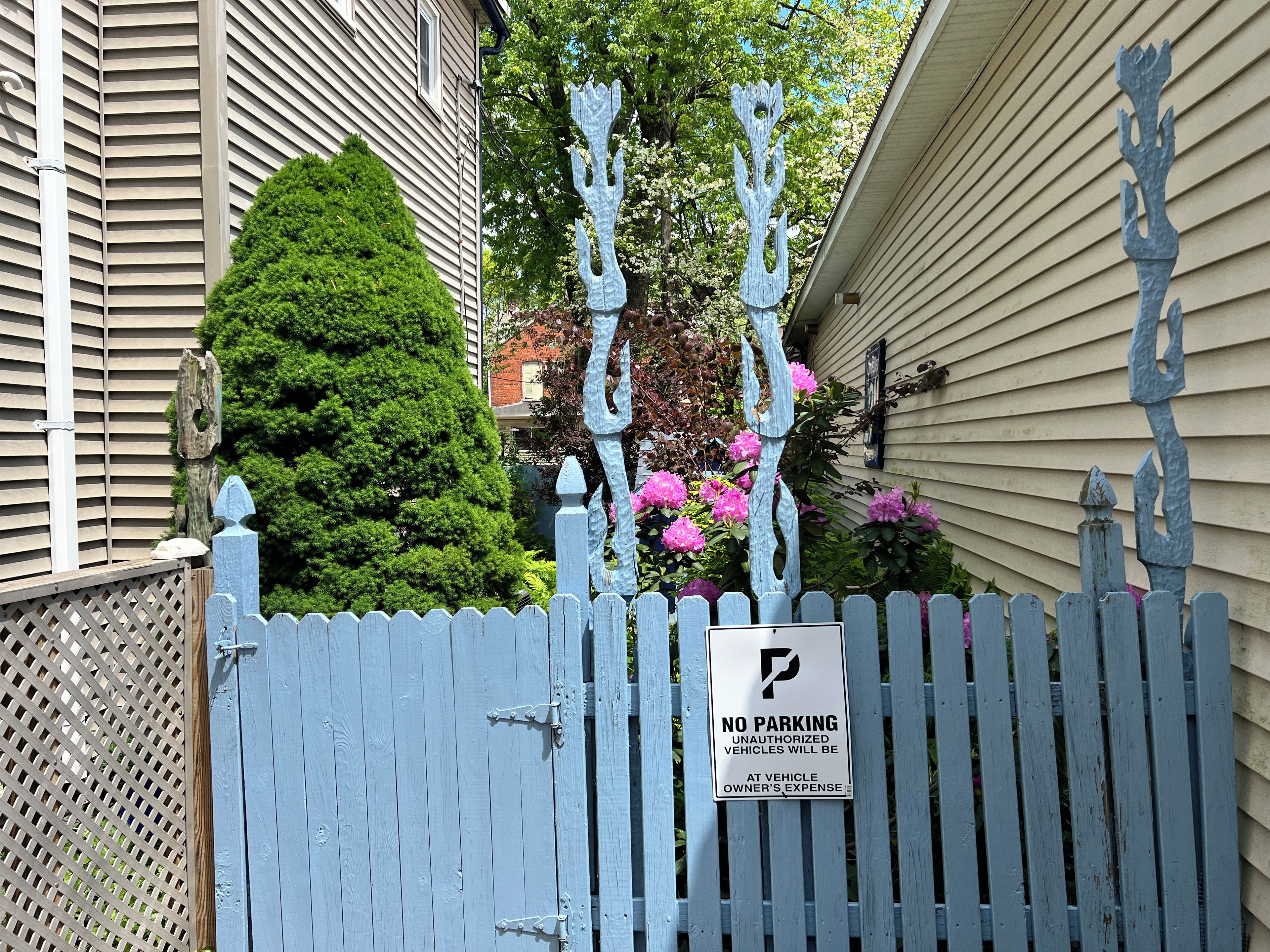 Entrance to backyard