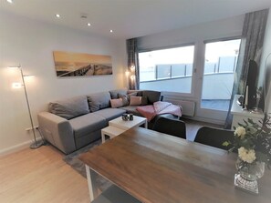 Imagen sin descripción, 3 de 18, botón