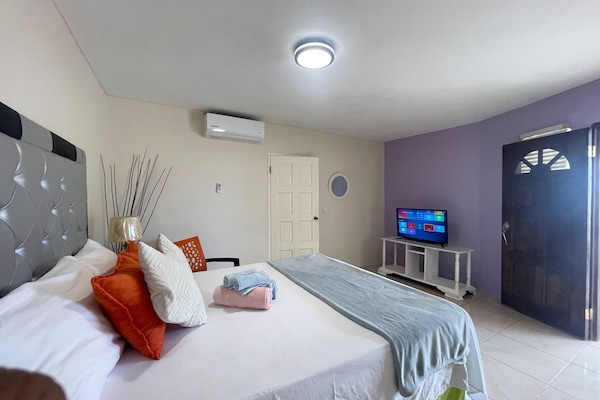 1 bedroom, iron/ironing board, travel cot, free WiFi