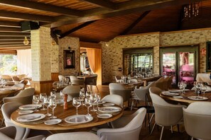 Dining - Penthouse with 3 bedrooms and spectacular views in Nueva Andalucía, Marbella (Marbella)