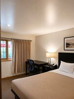 In-room safe, desk, individually decorated, individually furnished