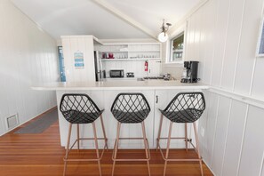 Fridge, microwave, oven, stovetop - Location and views! Located directly on Shinnecock Bay! (Southampton)