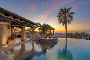 A heated pool - Casa Corona | Luxury 5BR Villa | Infinity Pool, Spa & Golf Views (Cabo San Lucas)