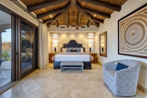 5 habitaciones, tabla de planchar con plancha, wifi y ropa de cama