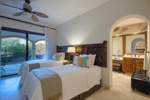 5 bedrooms, iron/ironing board, WiFi, bed sheets - Casa Corona | Luxury 5BR Villa | Infinity Pool, Spa & Golf Views (Cabo San Lucas)