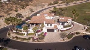 Exterior - Casa Corona | Luxury 5BR Villa | Infinity Pool, Spa & Golf Views (Cabo San Lucas)