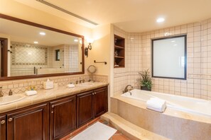 Hair dryer, towels - Puerta Del Sol, C104 | 3 Bed, 3 Bath (Cabo San Lucas)
