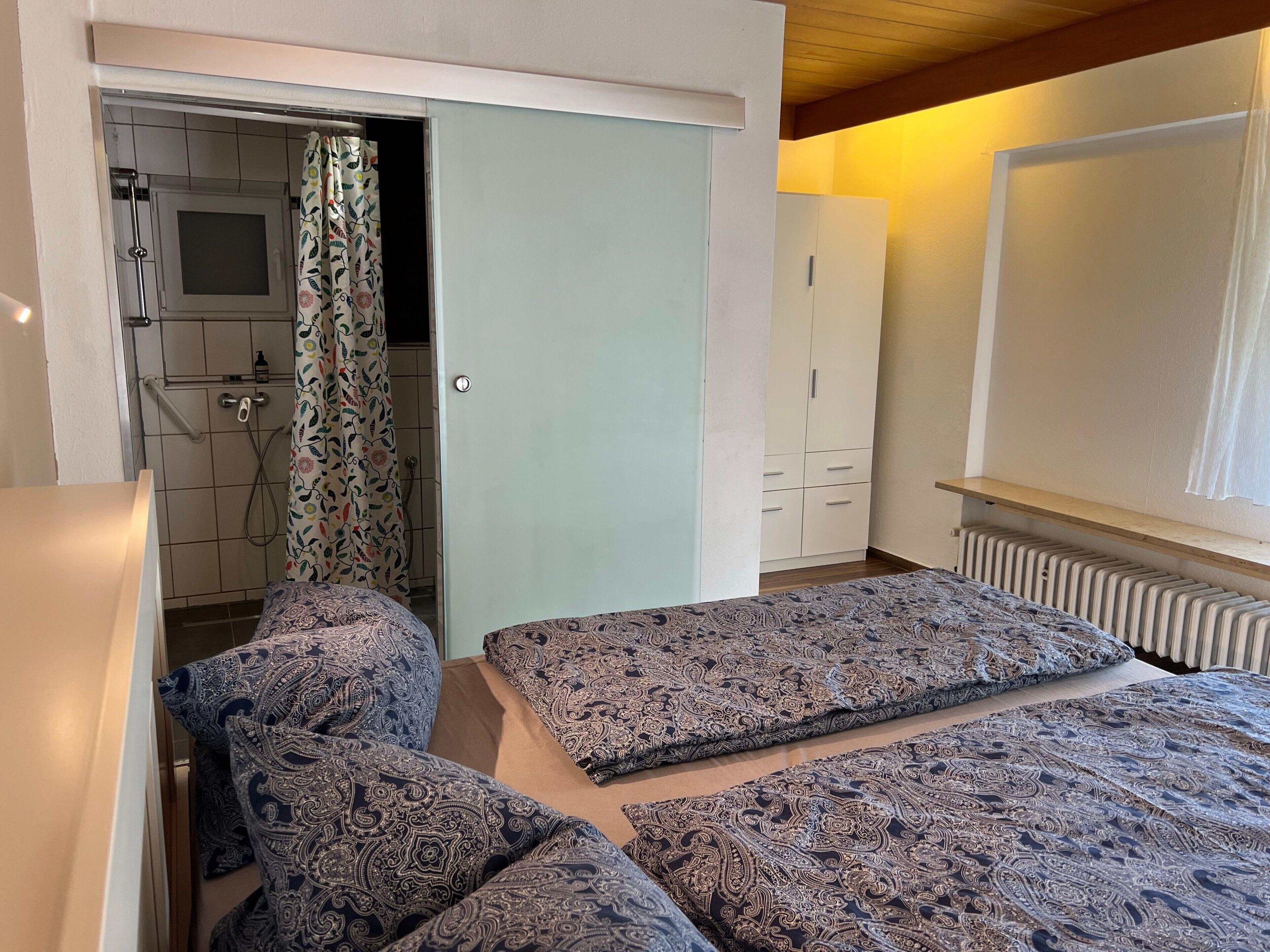 2 Schlafzimmer, Bügeleisen/Bügelbrett, kostenloses WLAN, Bettwäsche