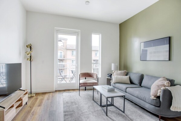 Televisión y estéreo 