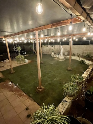 Property grounds - Experience Yuma's History at the Crim House perfect for a stay or family venues  (Yuma)