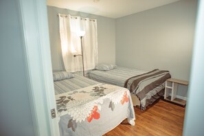 3 bedrooms, in-room safe, iron/ironing board, free WiFi