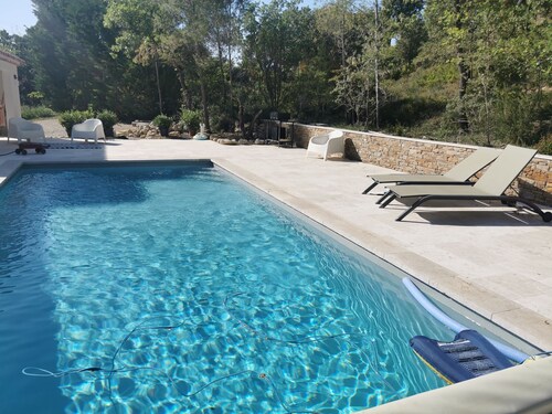 Fully renovated country villa with swimming pool and barbecue