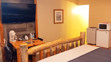 Zimmer | 1 Schlafzimmer, kostenloses WLAN, Bettwäsche