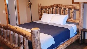 Room | 1 bedroom, free WiFi, bed sheets