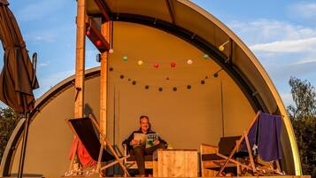 Enceinte de lâhĂ©bergement