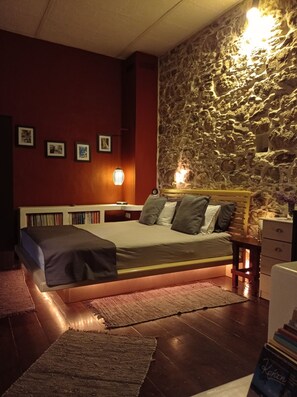 1 Schlafzimmer, Bügeleisen/Bügelbrett, kostenloses WLAN, Bettwäsche