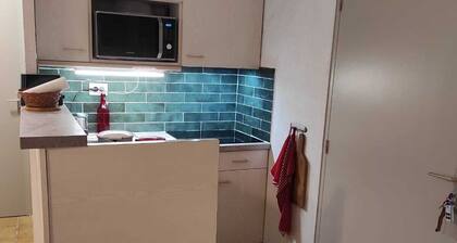 Cosy 2-bedroom apartment 100m from the picturesque port of Le Brusc