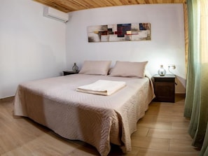 2 slaapkamers, een strijkplank/strijkijzer, gratis internet
