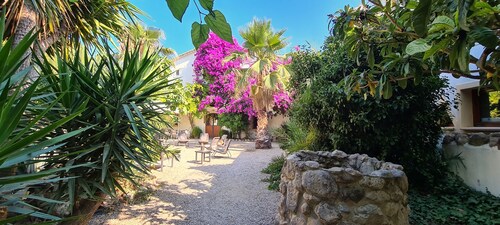 Fully renovated traditional Catalan farmhouse dating over 150 years