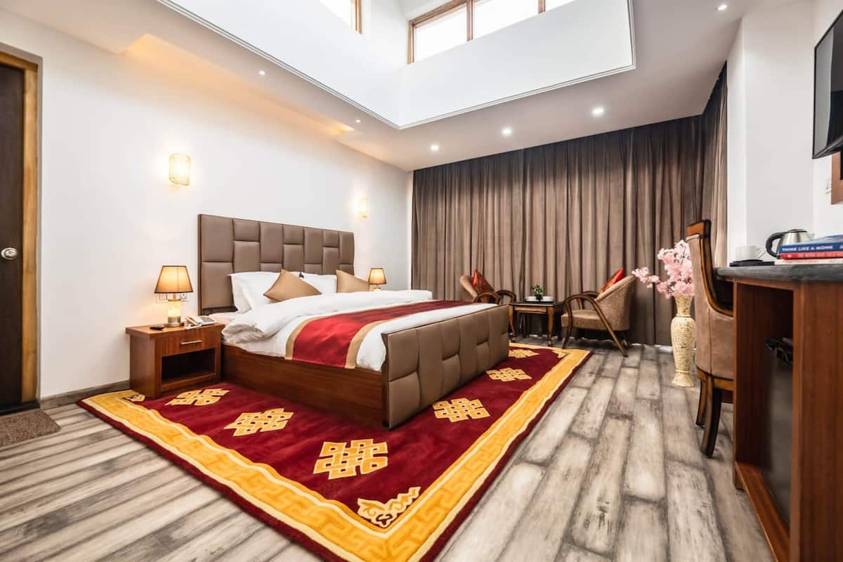 Superior Double Room | Egyptian cotton sheets, premium bedding, desk, bed sheets