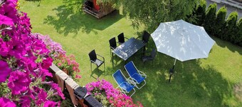 Appartement de vacances "Dolomiti di Brenta" avec vue sur les montagnes, jardin et Wi-Fi.